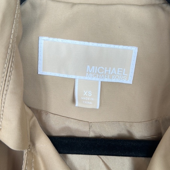 MICHAEL Michael Kors Tan Belted Front-Zip Trench Coat Size XS - Picture 3 of 7